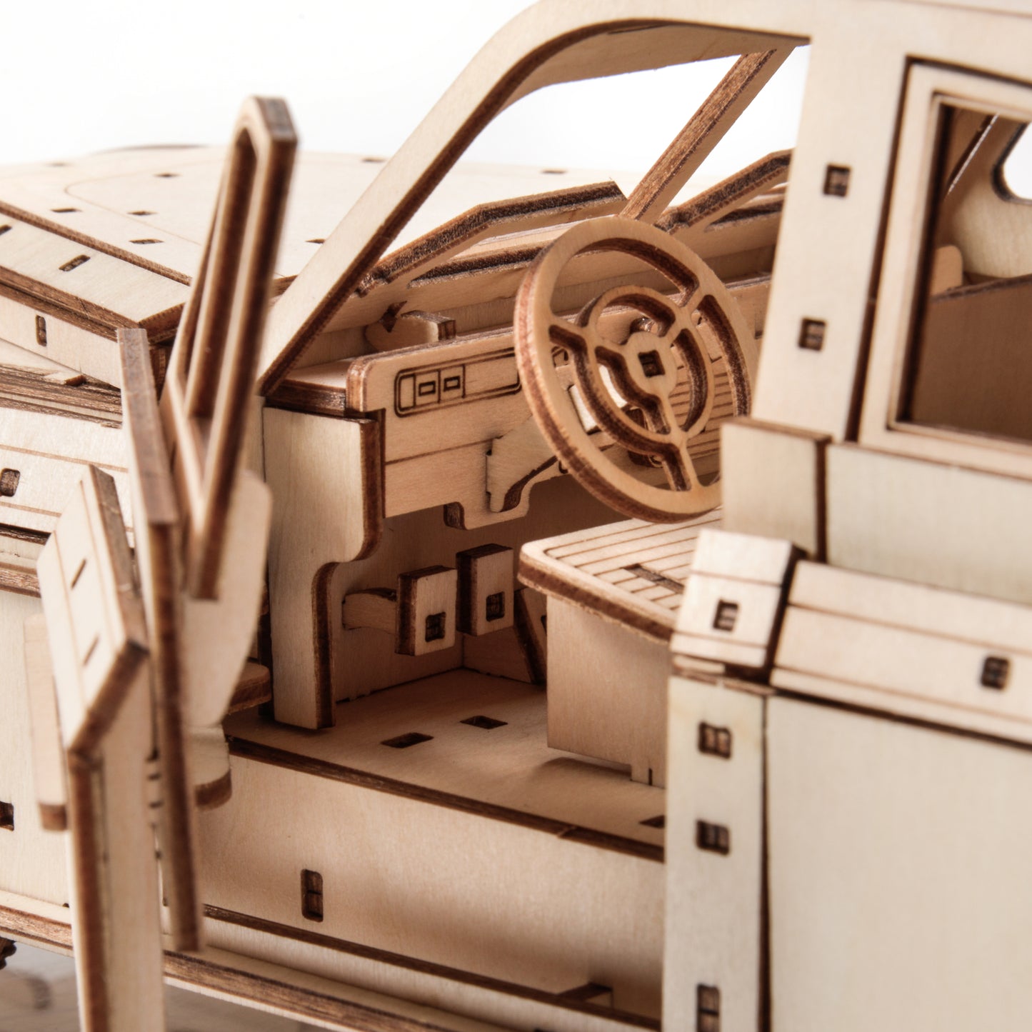 Drewniany model samochodu 3D – FSO Warszawa