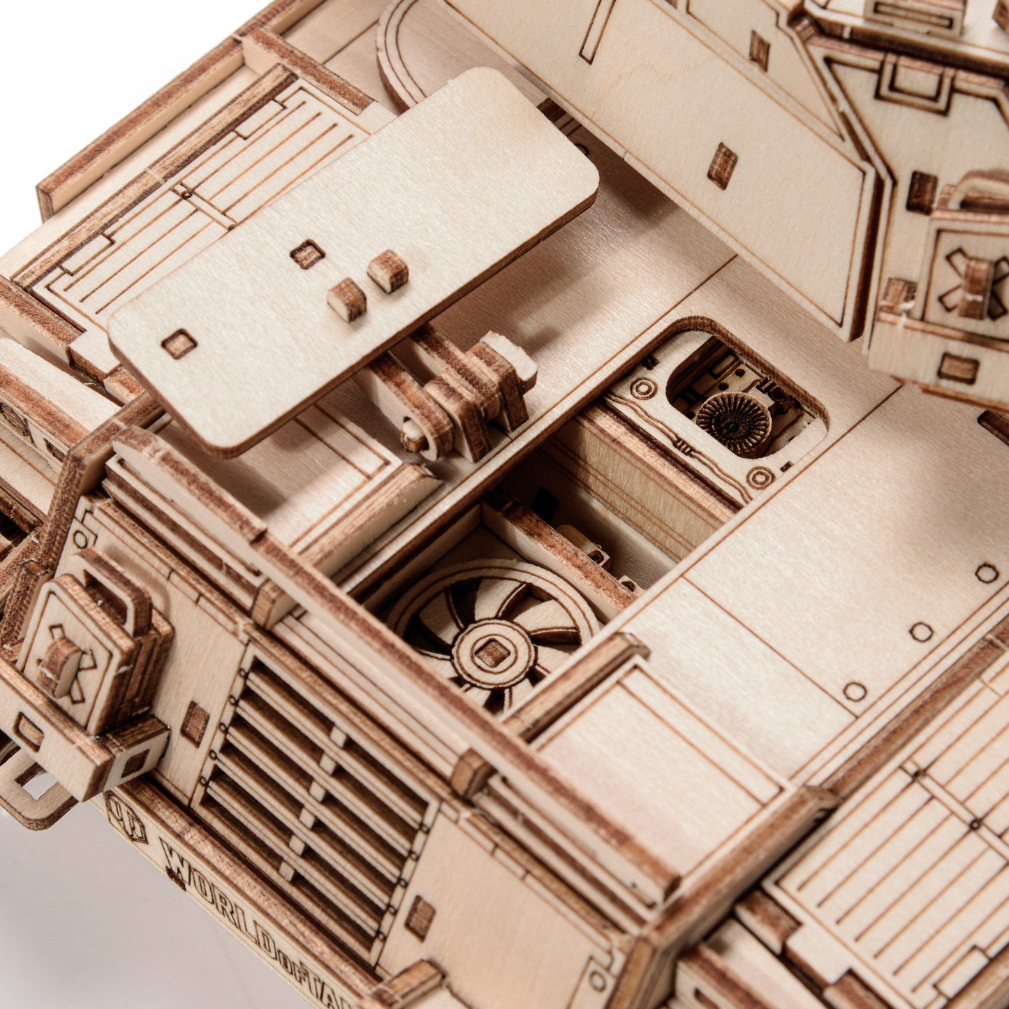 Drewniane puzzle Model 3D - Bat-czołg Bat.-Chatillon Bourrasque