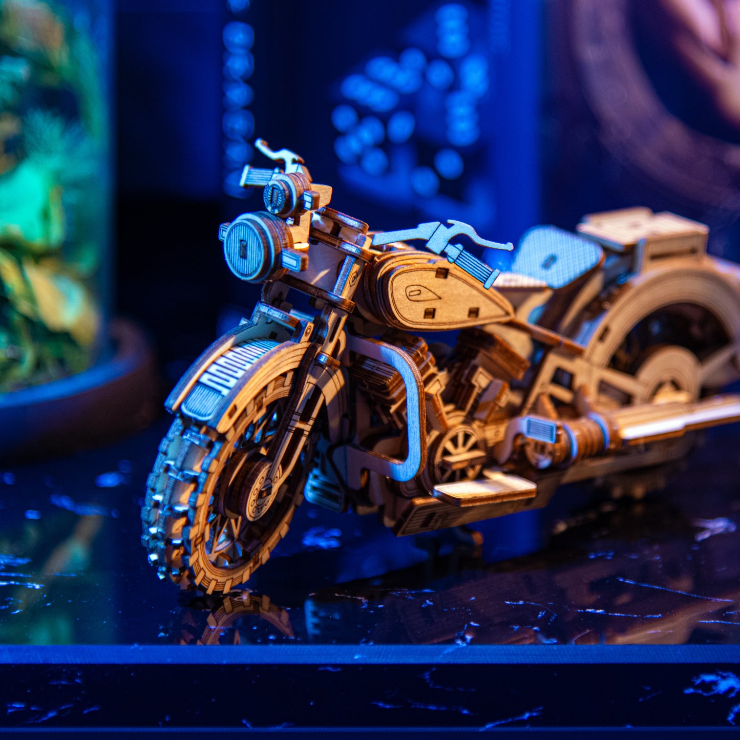 Drewniane Puzzle Model 3D - Motor Comanche