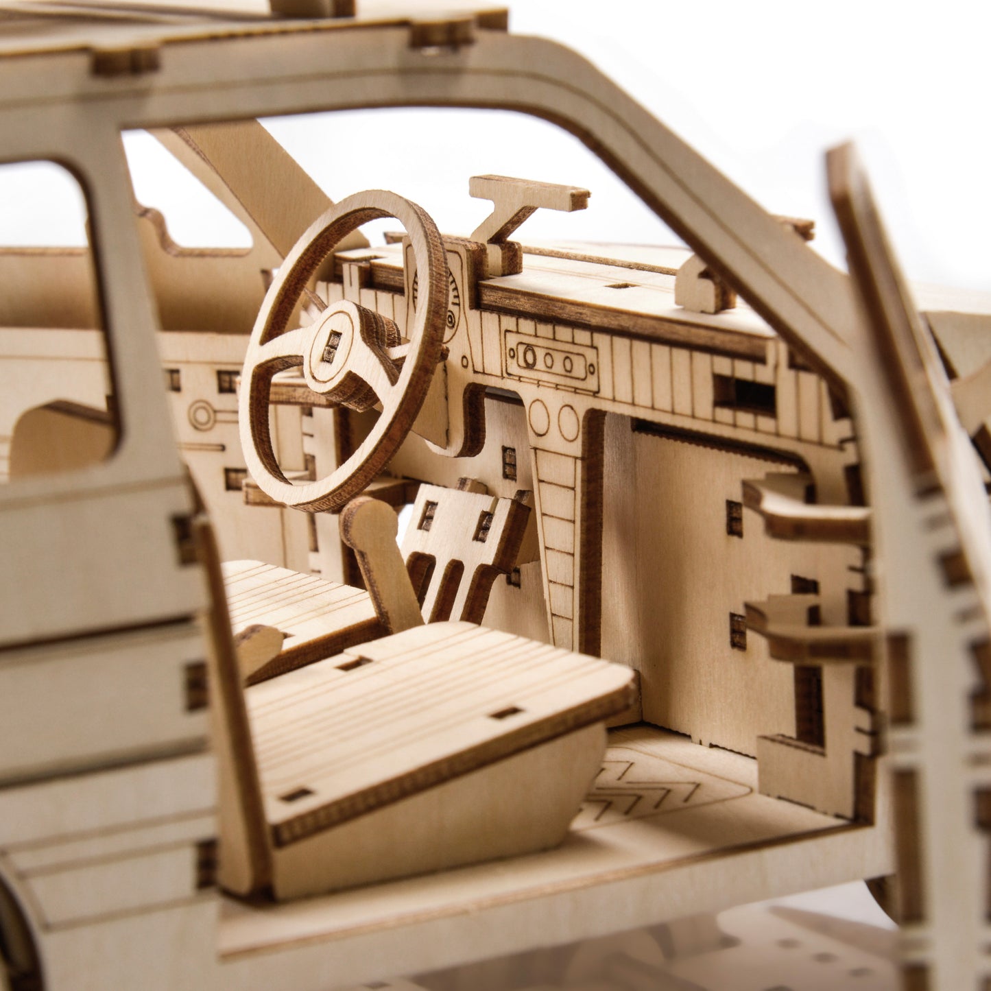 Drewniany model samochodu 3D – Fiat 126P