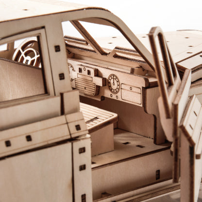 Drewniany model samochodu 3D – FSO Warszawa