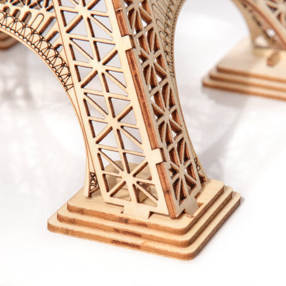 Drewniana układanka 3D – Wieża Eiffla