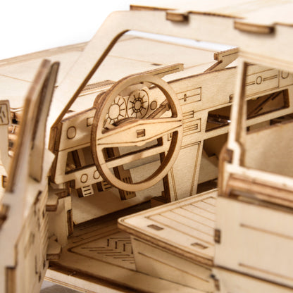 Drewniany model samochodu 3D – Fiat 125p